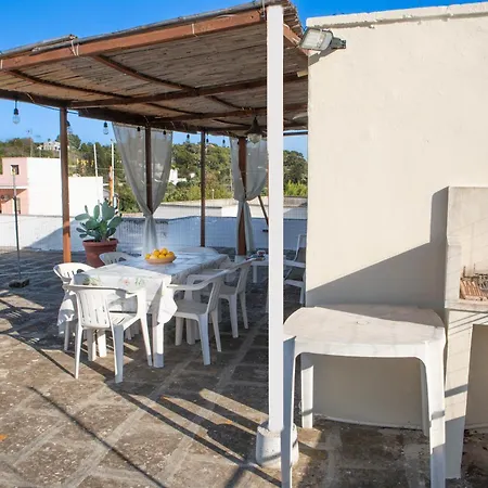 Oltremare Casa Per Vacanze Con Terrazzo E 3 Con 6 Pl