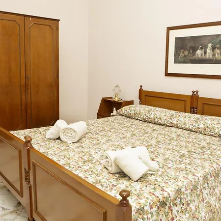 Oltremare Casa Per Vacanze Con Terrazzo E 3 Con 6 Pl *