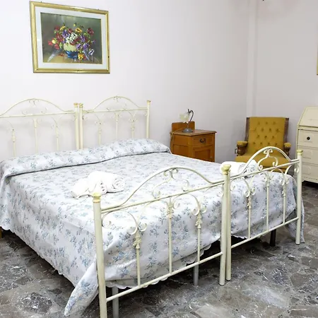 Oltremare Casa Per Vacanze Con Terrazzo E 3 Con 6 Pl Casarano